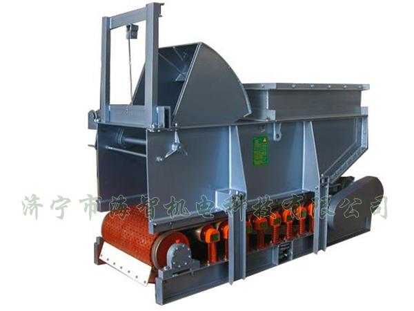 用手動、電動、液動或氣動驅(qū)動齒輪帶動弧型齒條來開啟或關(guān)閉扇型閘門